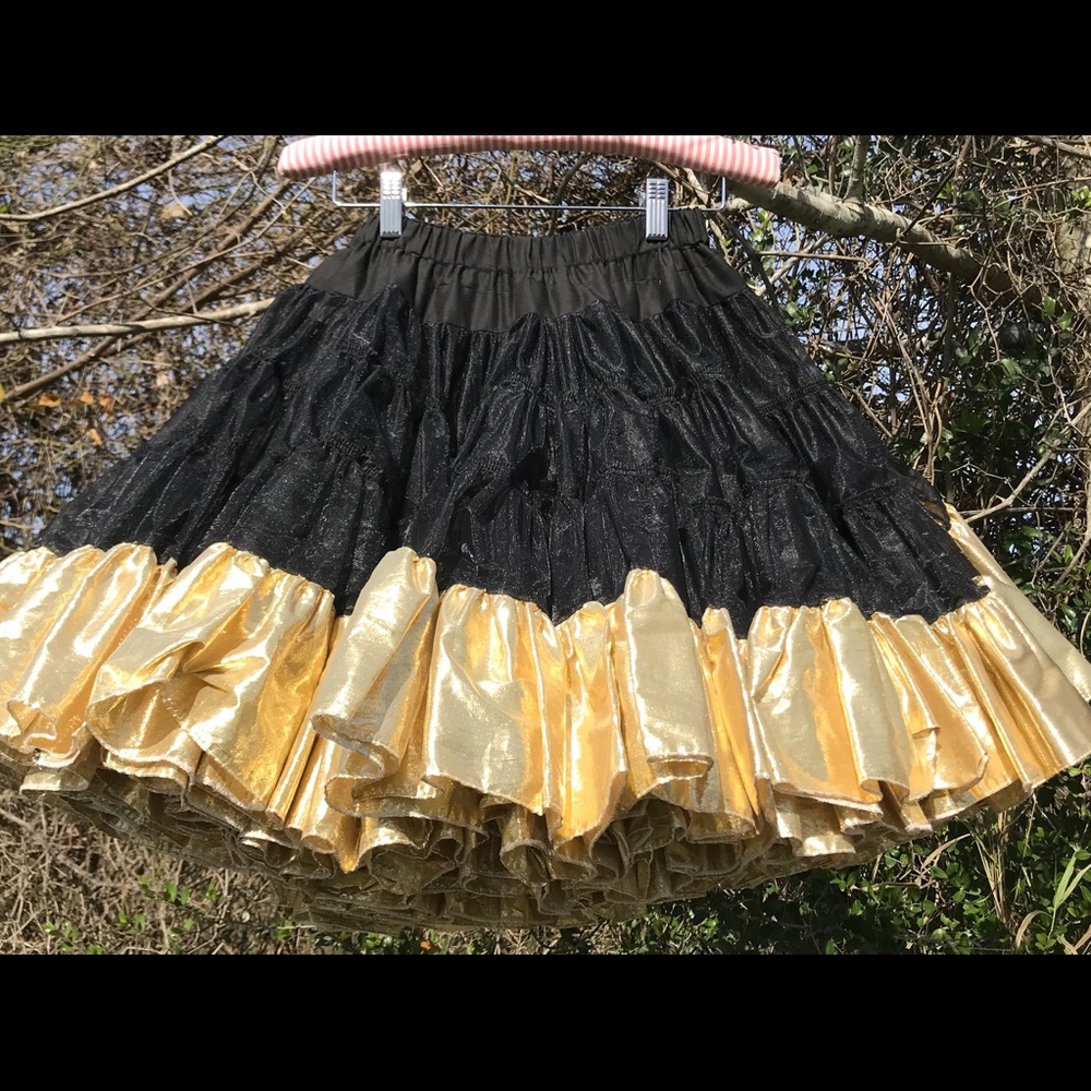 COPY - Square dance, petticoats.